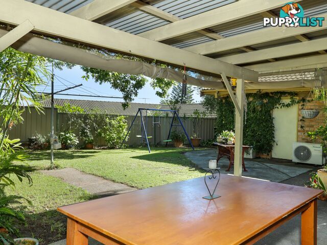 12 Holt Place RAYMOND TERRACE NSW 2324