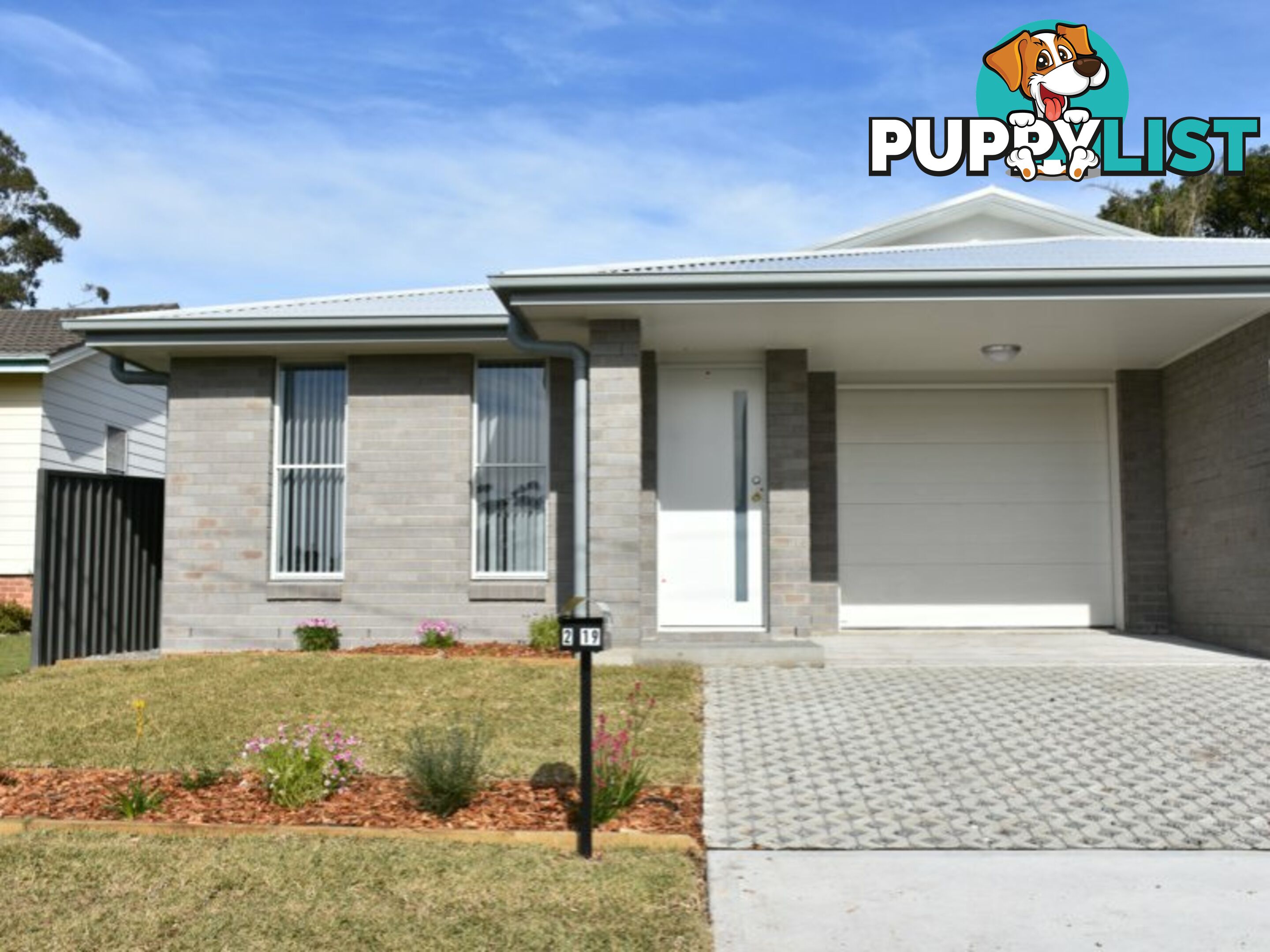 2/19 Mount Hall Road RAYMOND TERRACE NSW 2324