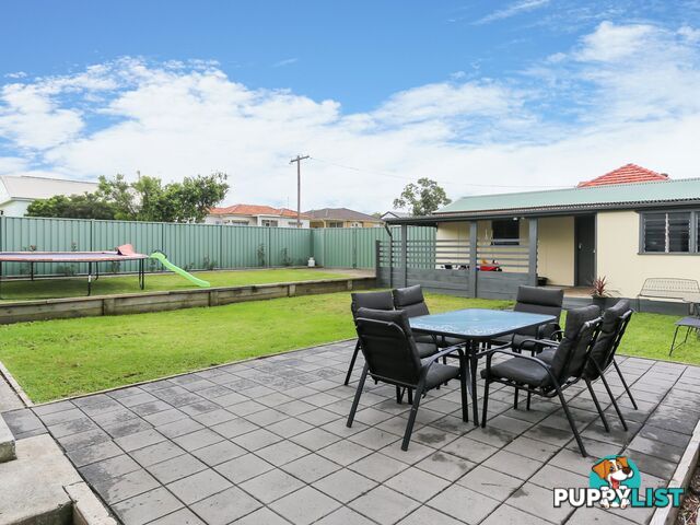 1 Blanch Street RAYMOND TERRACE NSW 2324