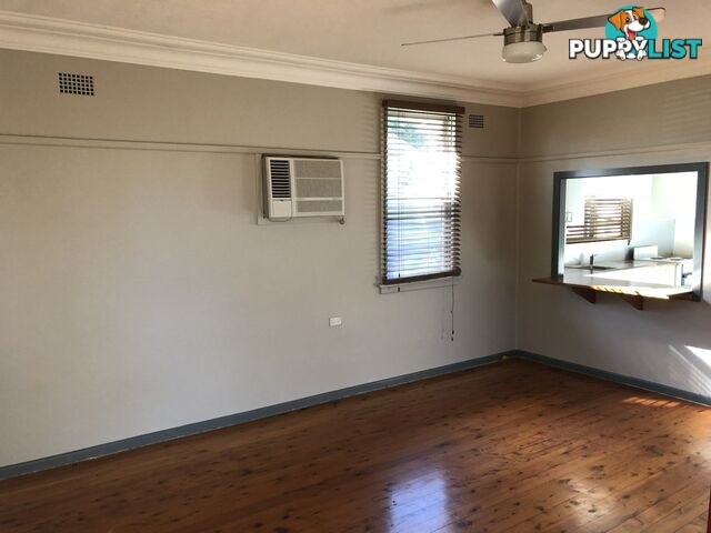 19 Anne Street RAYMOND TERRACE NSW 2324