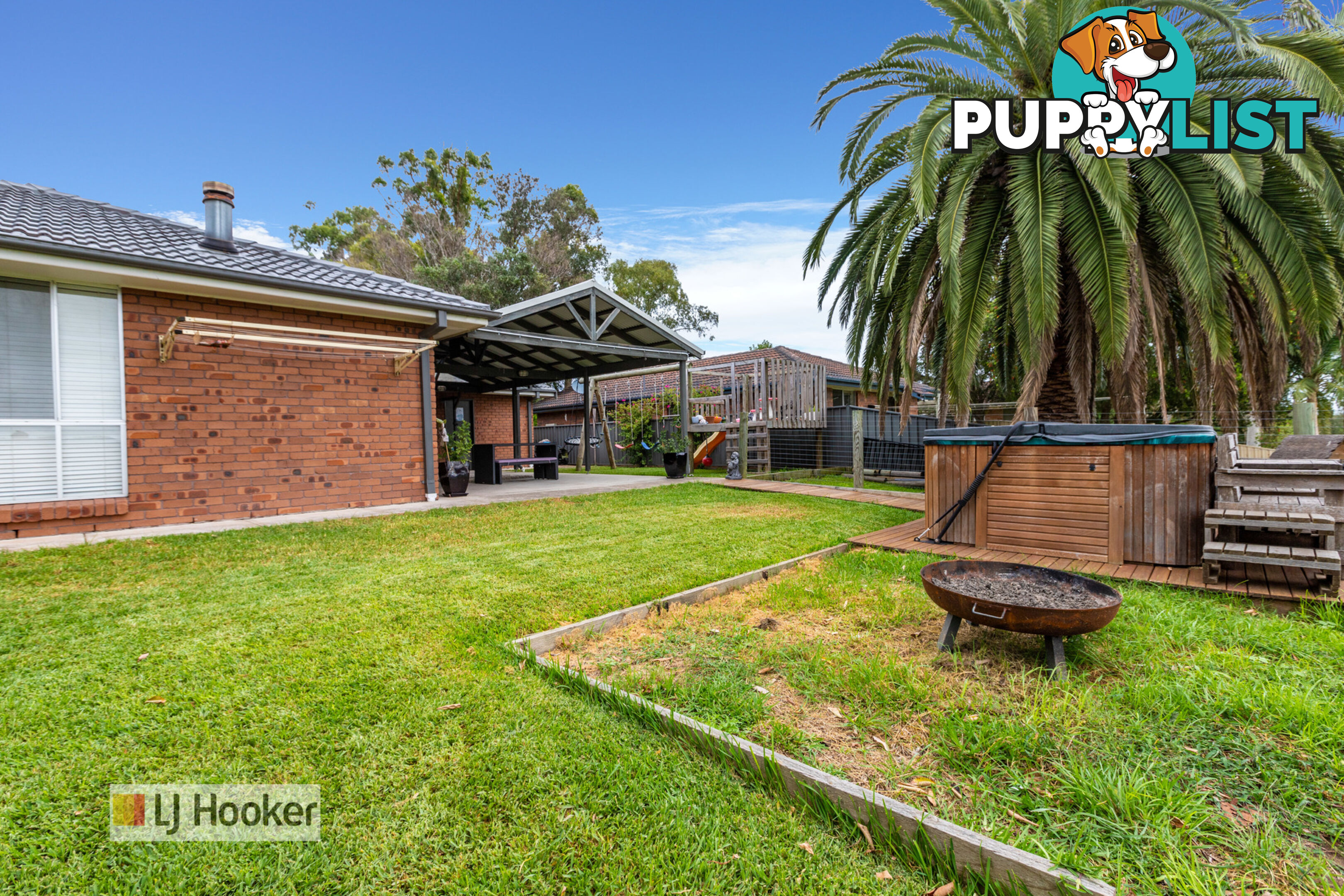 25 Holwell Circuit RAYMOND TERRACE NSW 2324