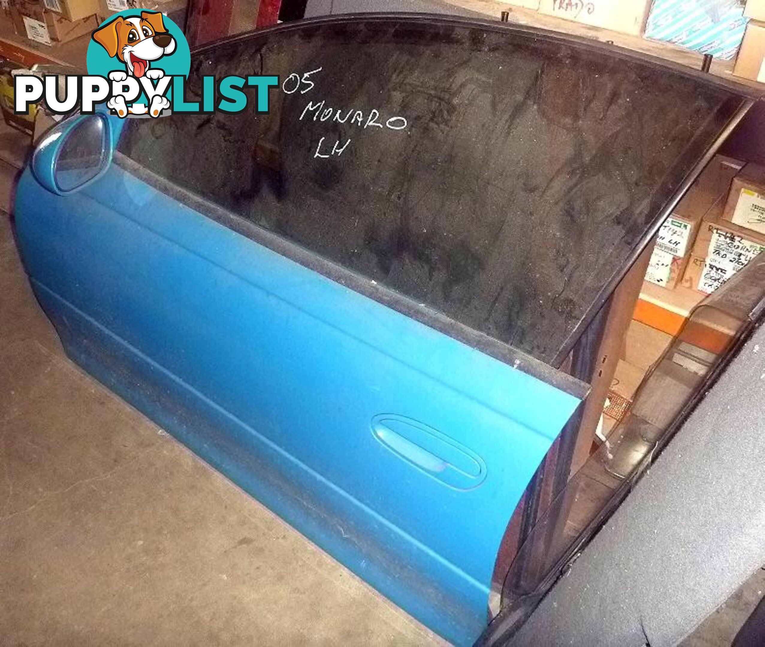 2005 Holden Monara  door LH. Good condition, no rust. See pics.