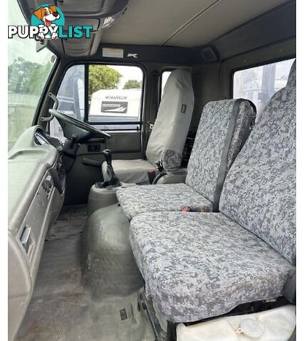 2007 Nissan UDFlat Deck Truck with Crane
