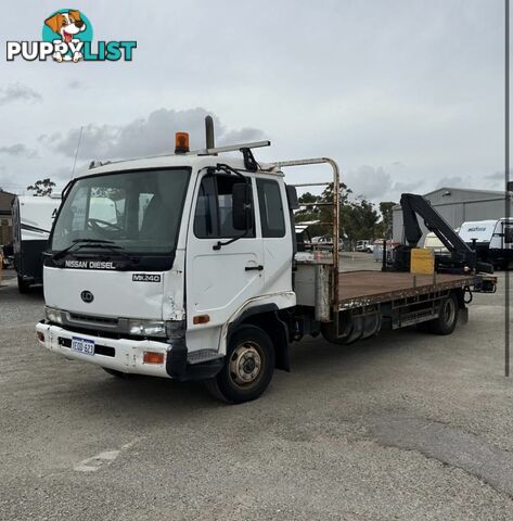 2007 Nissan UDFlat Deck Truck with Crane