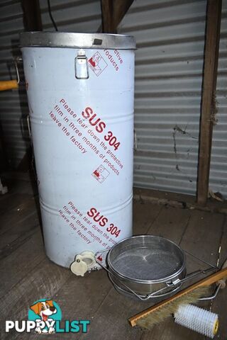 Bee-keeping starter kit