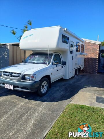 Matilda Crystal III 2002 Motorhome Toyota motor n cabin