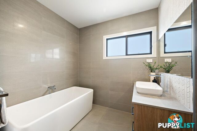 12 Bonthrone Street STRATHNAIRN ACT 2615