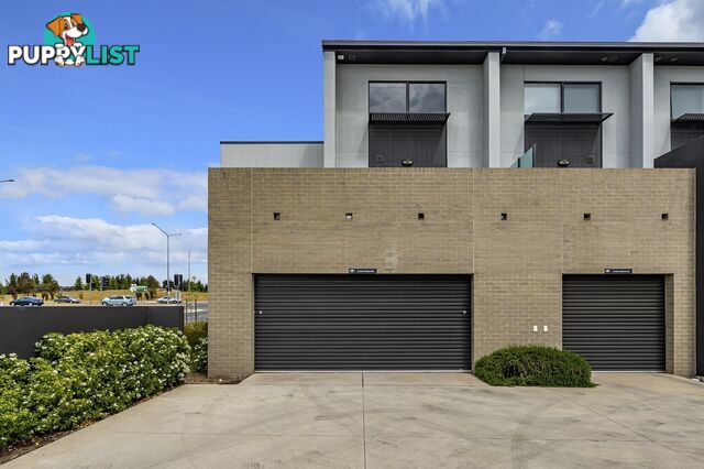 2 John Gorton Drive COOMBS ACT 2611