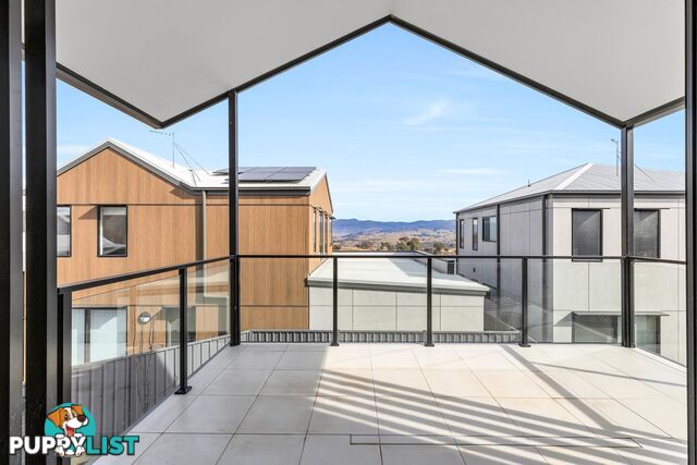 25 Wyn Gilmour Court STRATHNAIRN ACT 2615