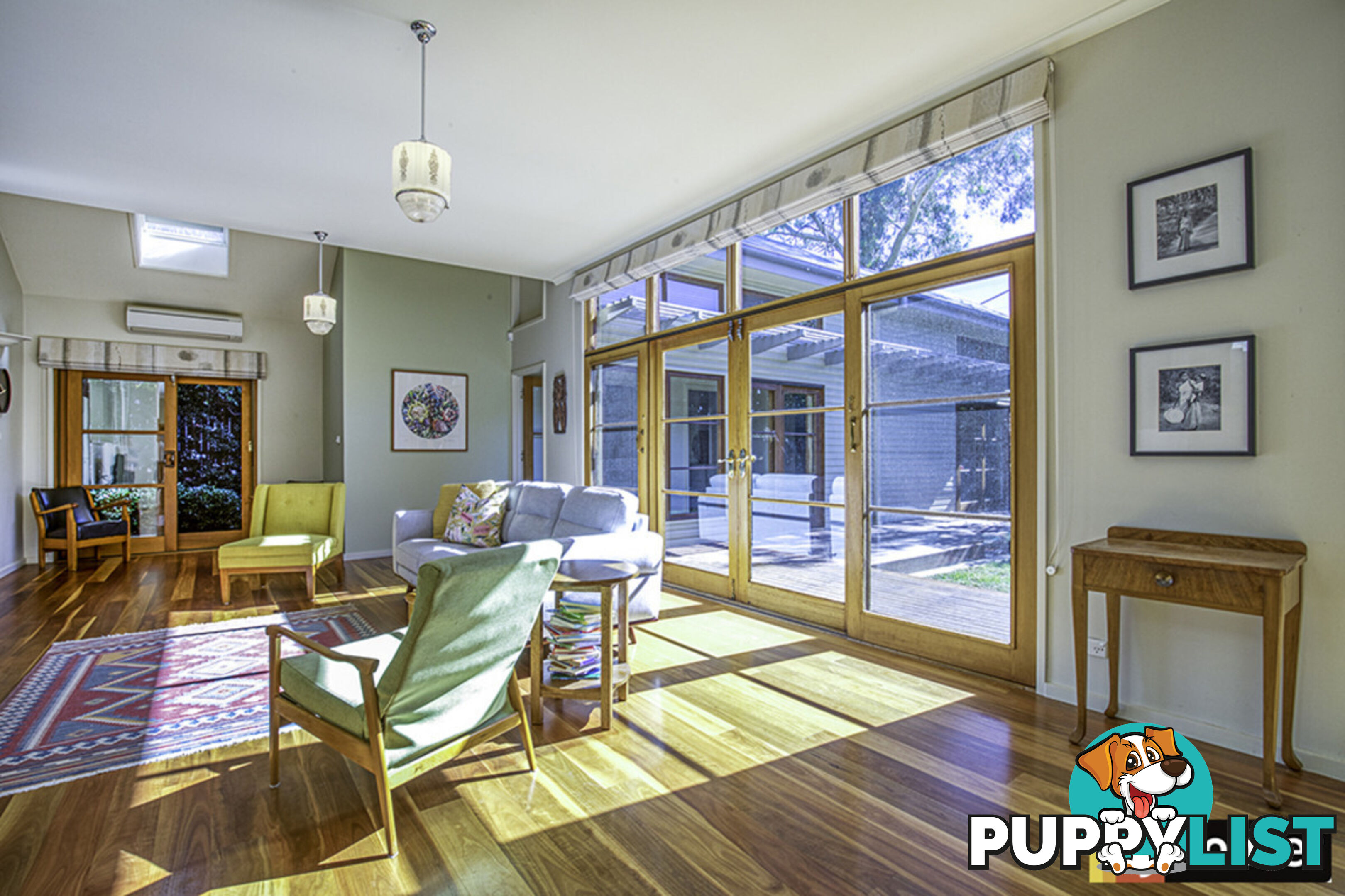 4 Schomburgk Street YARRALUMLA ACT 2600