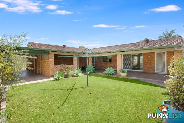 8 Yanderra Crescent NARARA NSW 2250