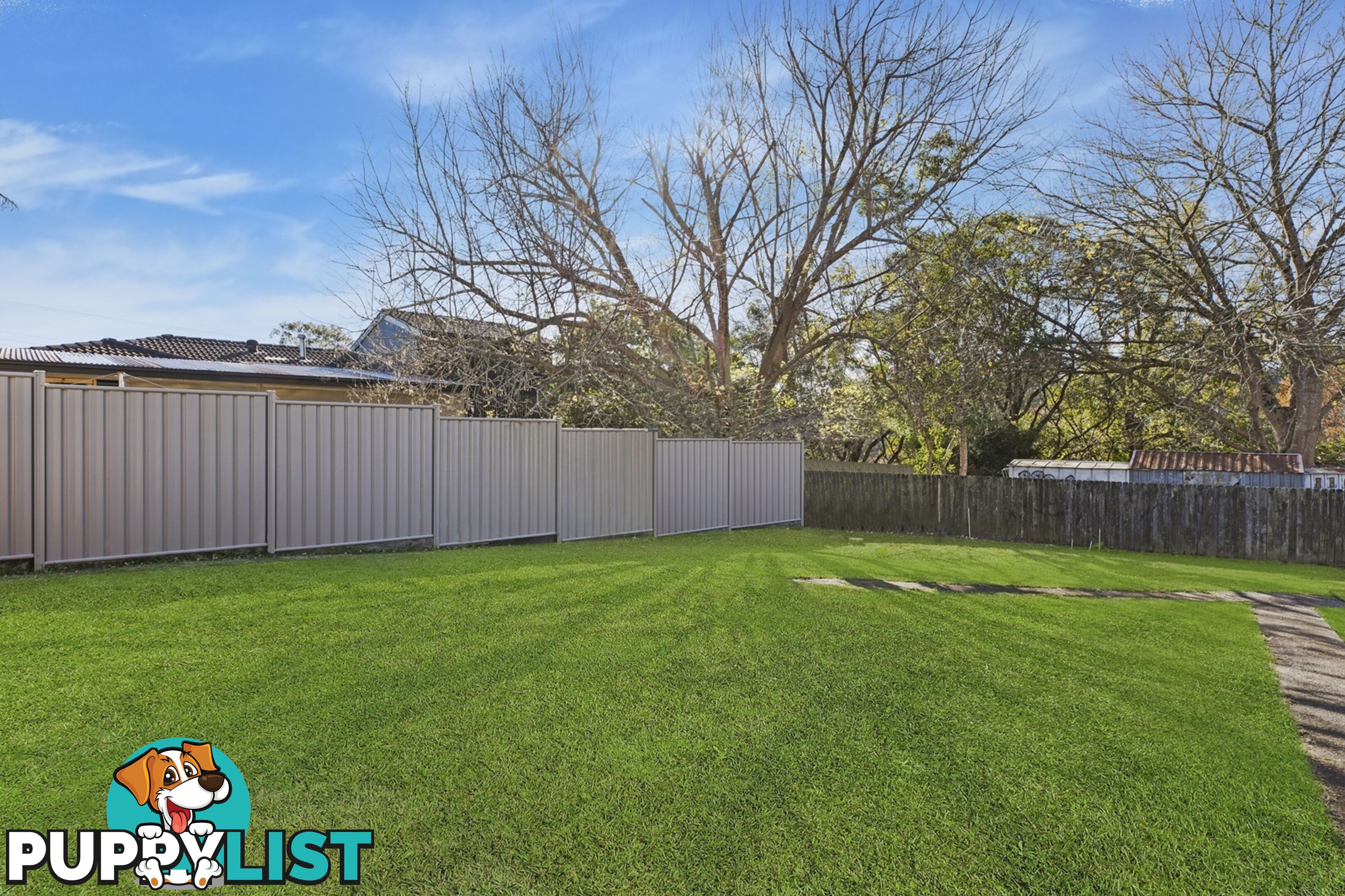 8 Pemworth Close WYOMING NSW 2250