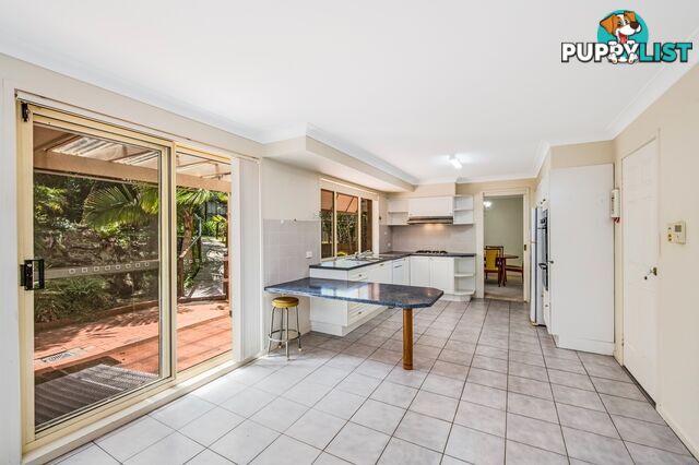 10 Epsom Place BATEAU BAY NSW 2261