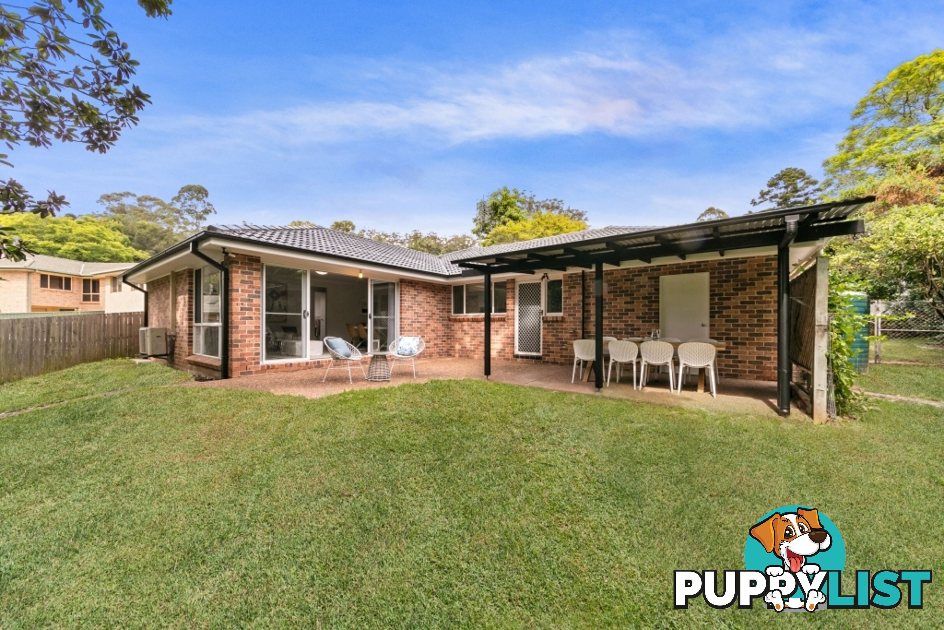 8 Robert Holl Drive OURIMBAH NSW 2258