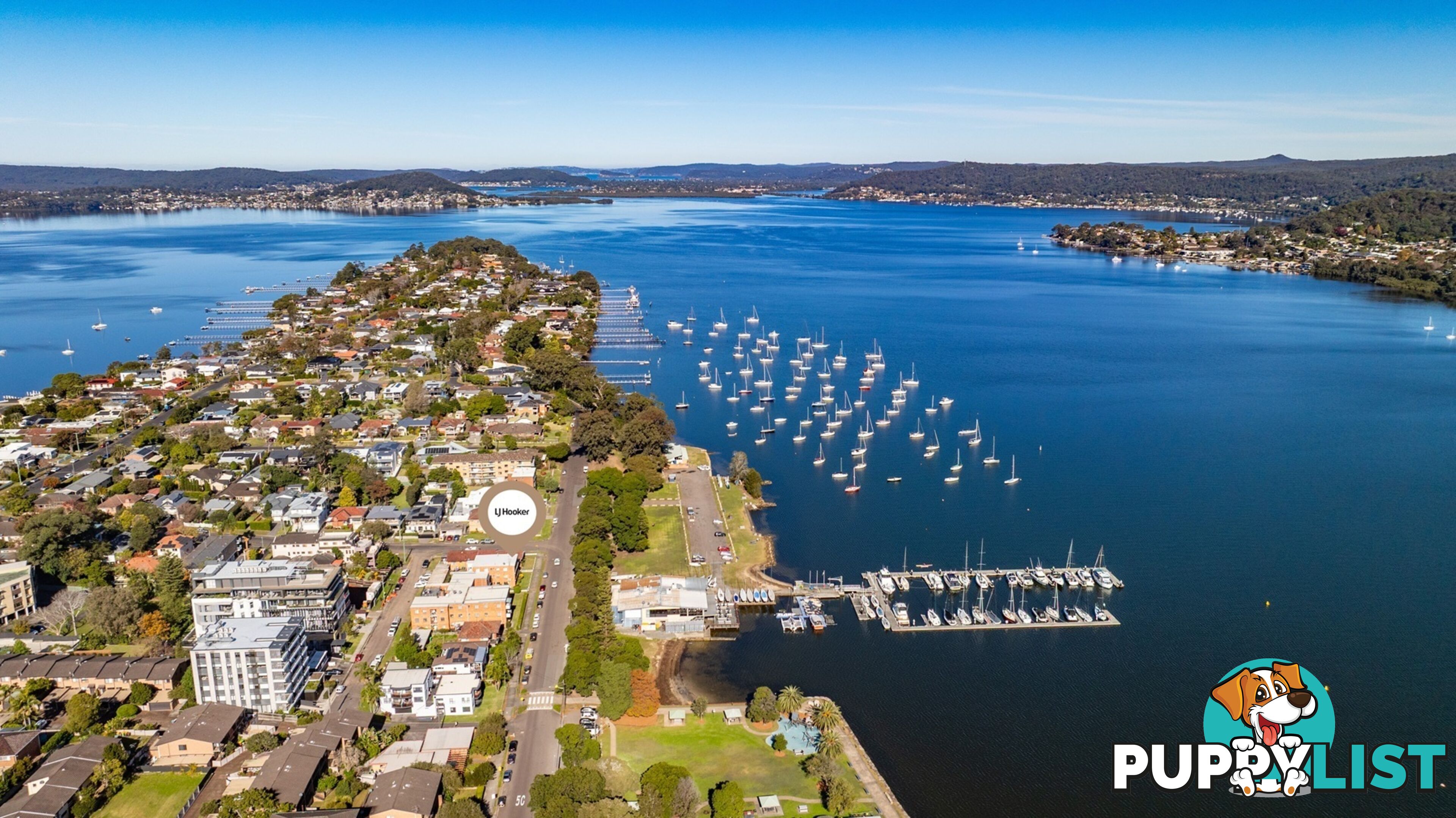 2/23 Masons Parade POINT FREDERICK NSW 2250