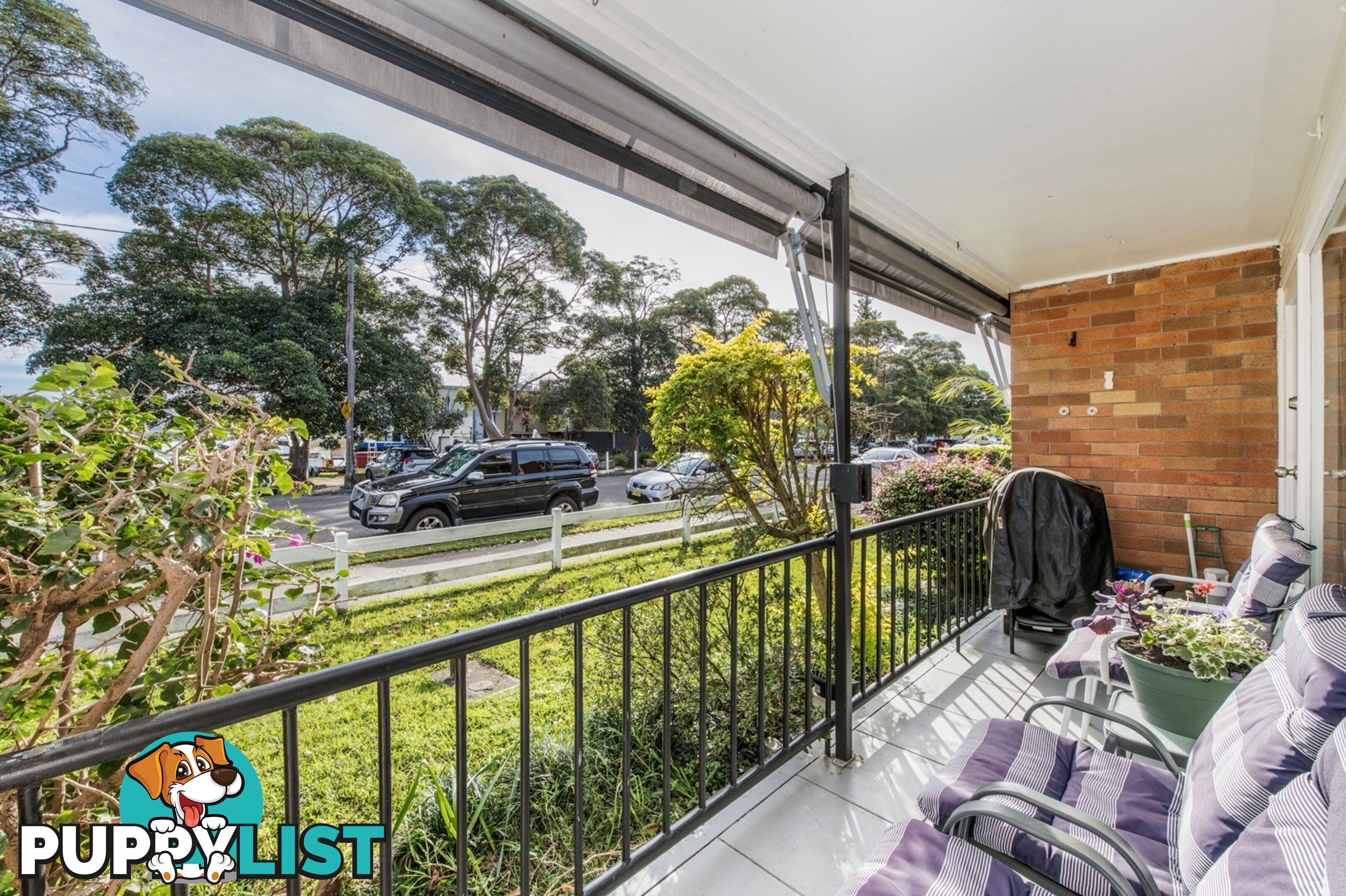 2/23 Masons Parade POINT FREDERICK NSW 2250