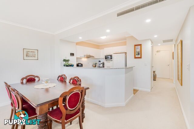 206/97-99 John Whiteway Drive GOSFORD NSW 2250