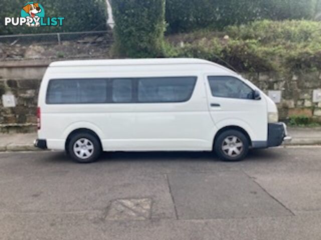 A excellent vehicle . Registered for tourist work and can used immediatly.  Owner/driver