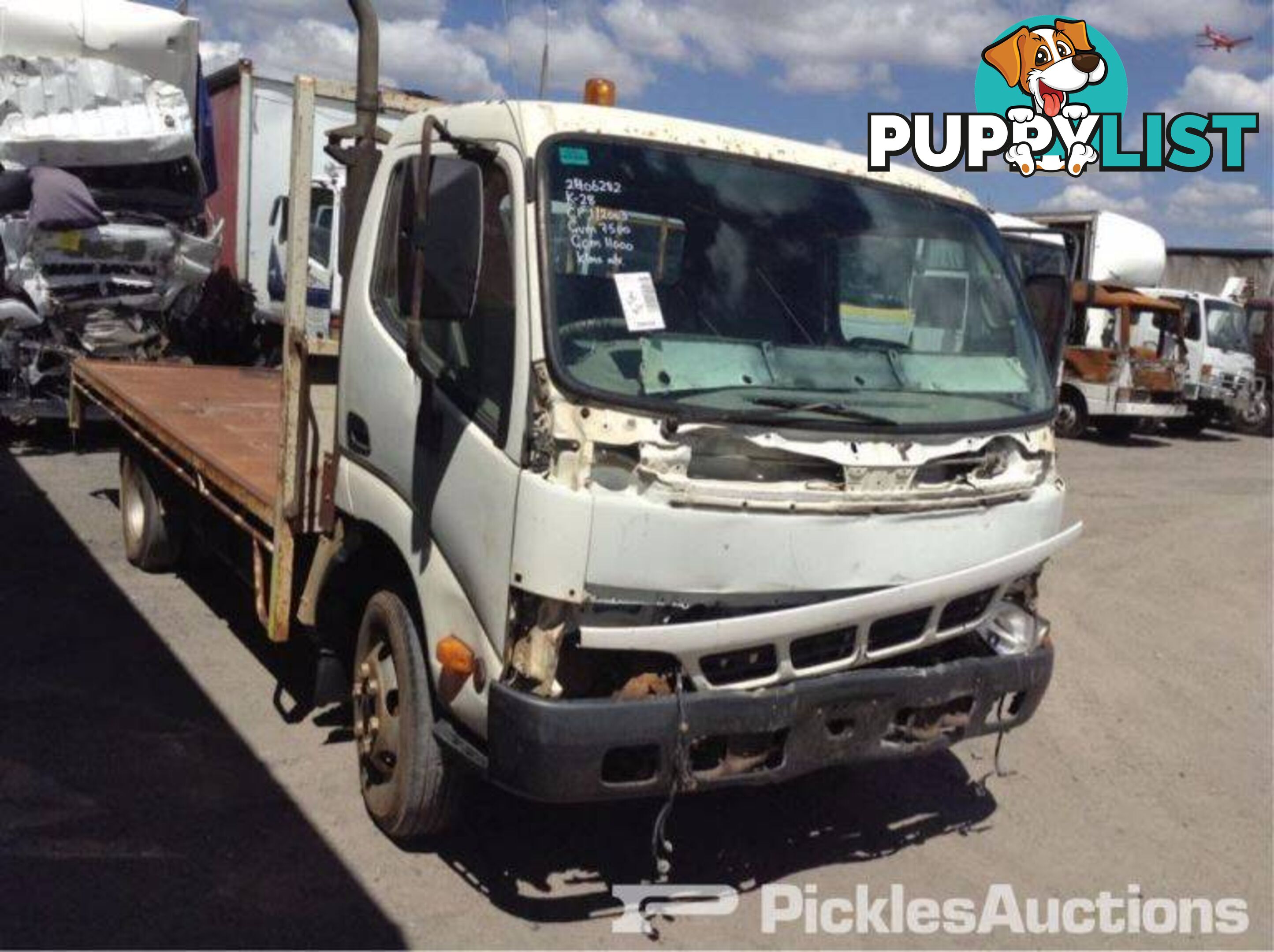 01/03, Hino, Dutro U414, 4 x 2, Table Top