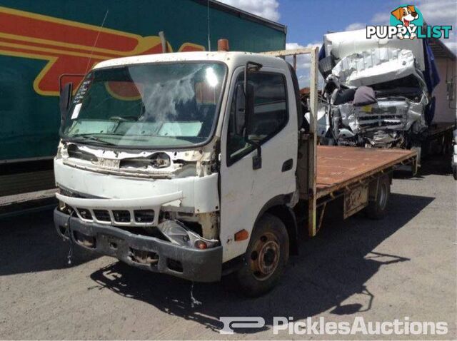 01/03, Hino, Dutro U414, 4 x 2, Table Top