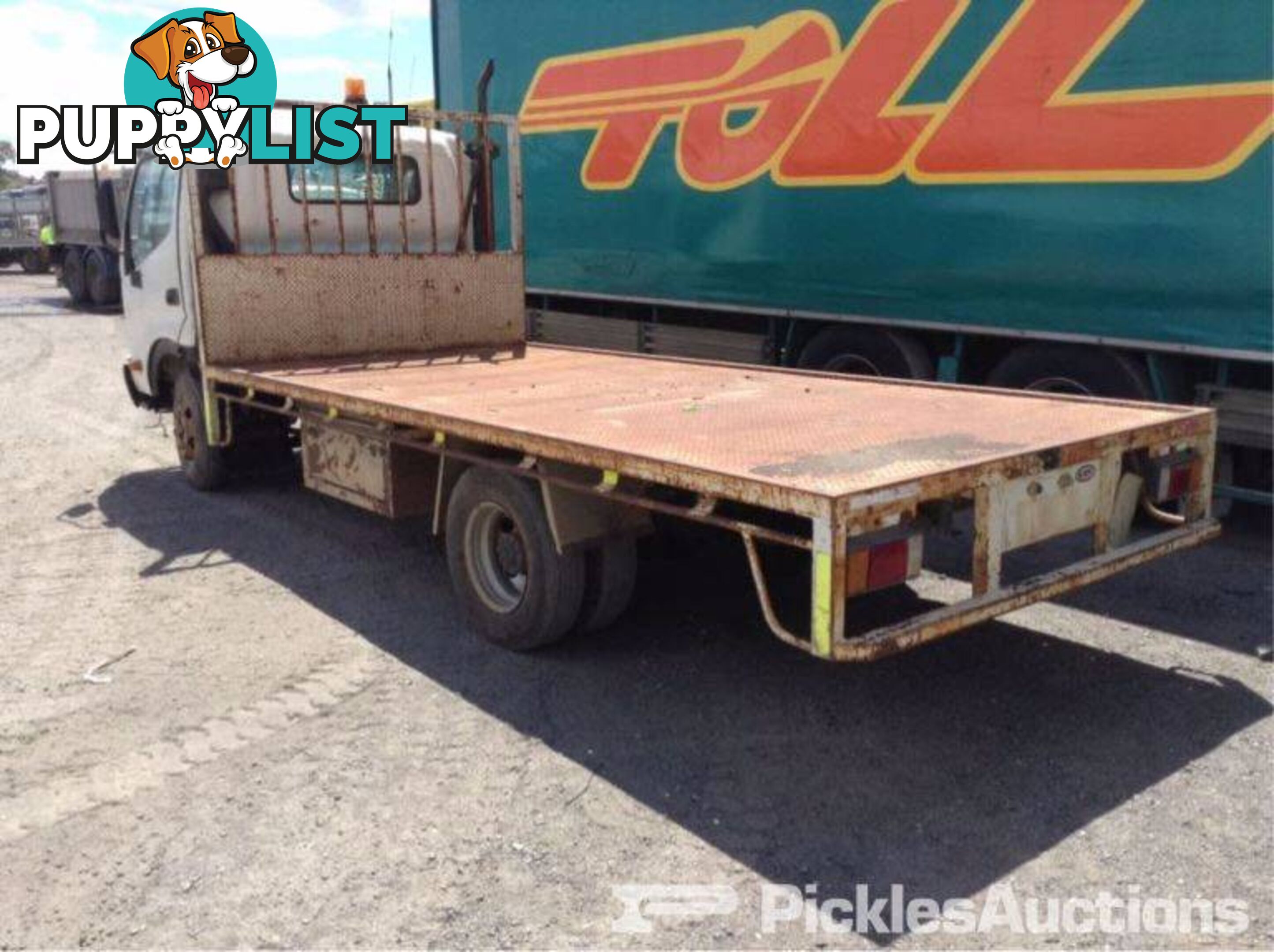 01/03, Hino, Dutro U414, 4 x 2, Table Top