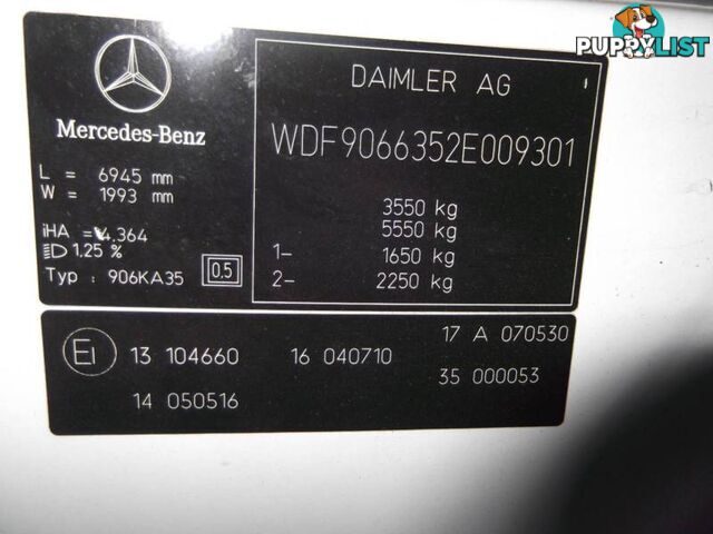 2009 Mercedes-Benz Other Van/Minivan Wrecking for Parts Only