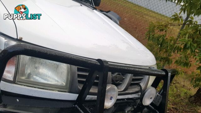 2001 Nissan Navara