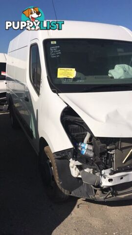 2015, Renault Master X 62 Mid Roof Wrecking Now