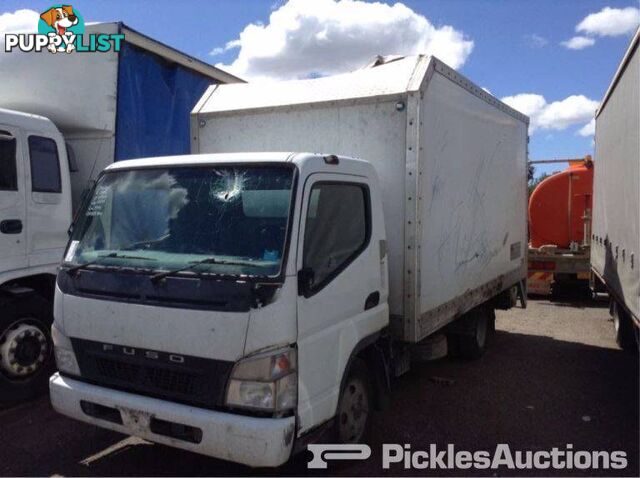 05/06, Mitsubishi, Canter FE83, 4 x 2, Pan-Tech Wrecking Now