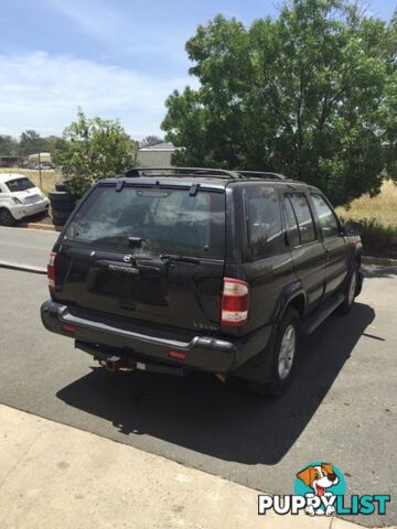 Nissan r50 pathfinder now wrecking