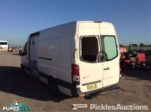 05/07, Volkswagen, Crafter, 2EF1 35 MWB, Van Wrecking Now