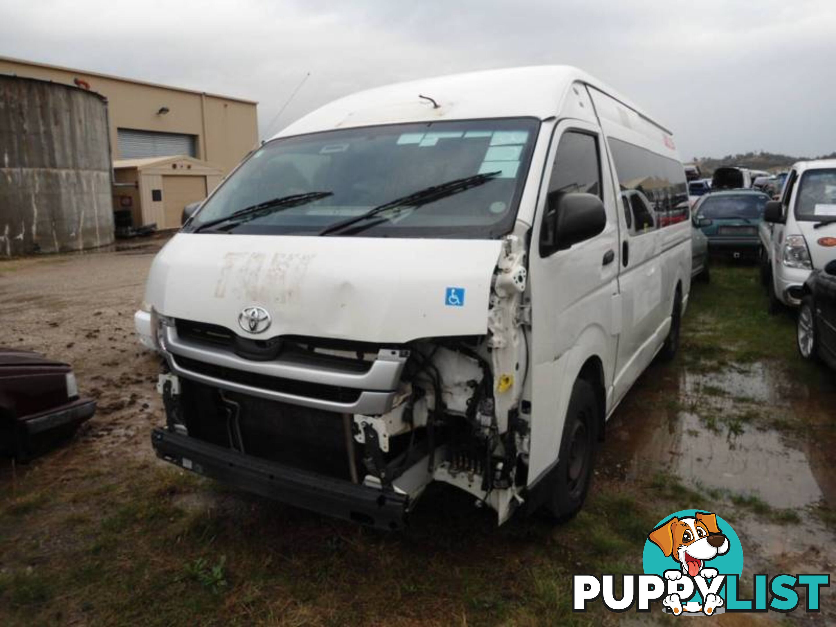 2010 Toyota Hiace Van NOW DISMANTLING