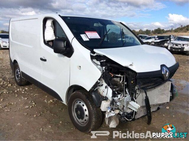 05/16, Renault, Trafic, Van Wrecking Now