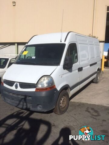 2008 Renault master wrecking now