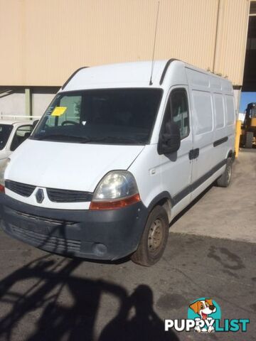 2008 Renault master wrecking now