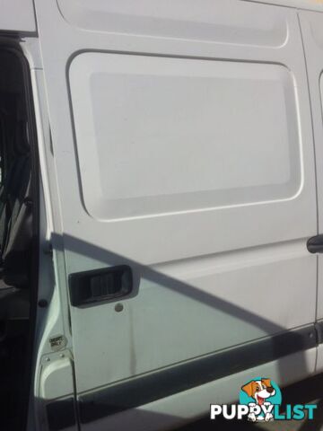 2008 Renault master wrecking now