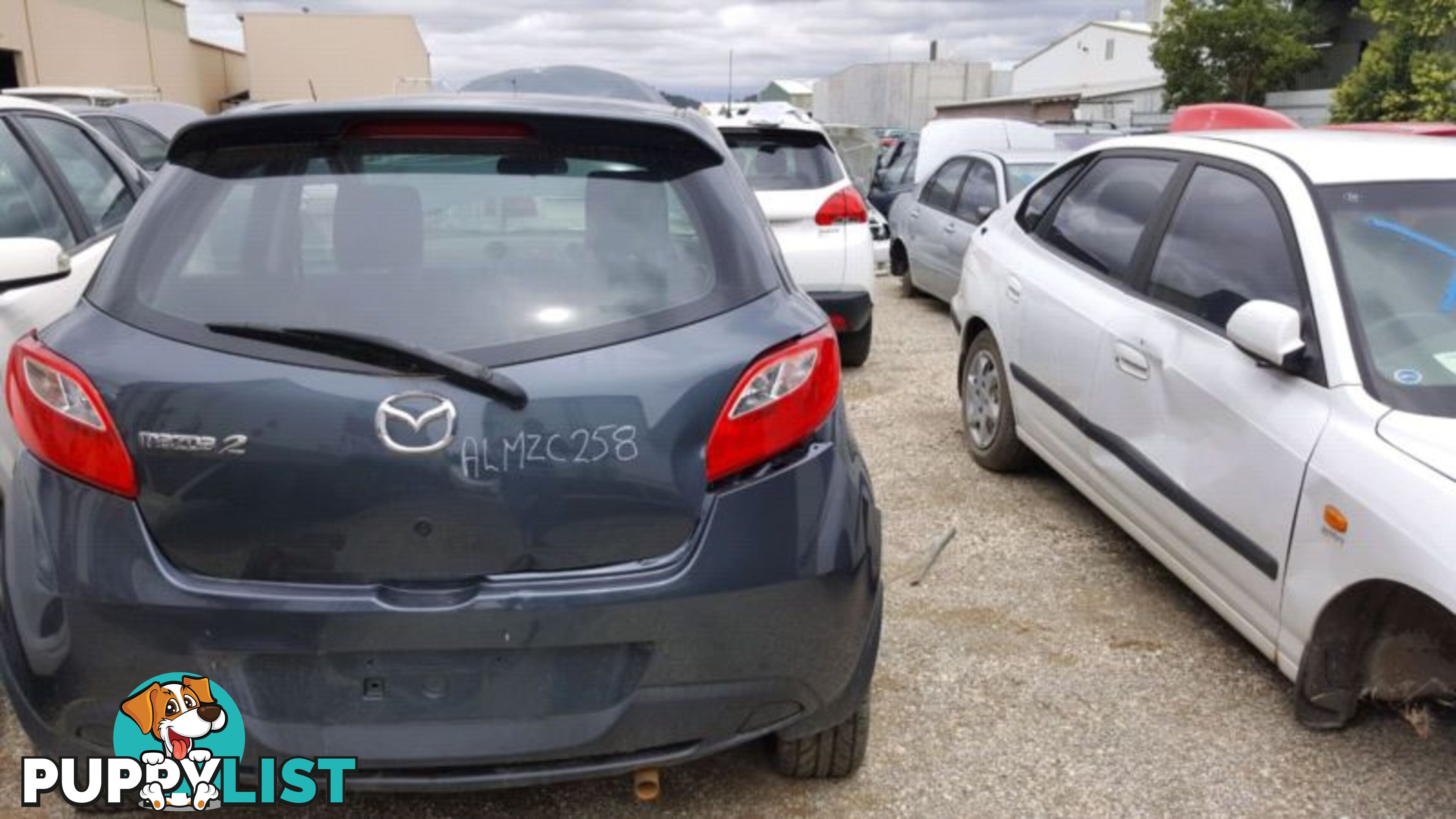 2011, Mazda 2B