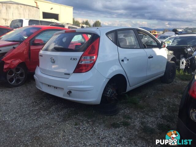 2009 HYUNDAI i30 SX 1.6 CRDi FD MY09 5D HATCHBACK