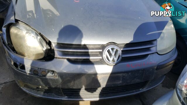 2005 Volkswagen Golf Wrecking