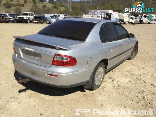 04/01, Holden, Commodore, Sedan Wrecking Now