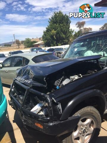 Land Rover Discovery V8 Wrecking Now