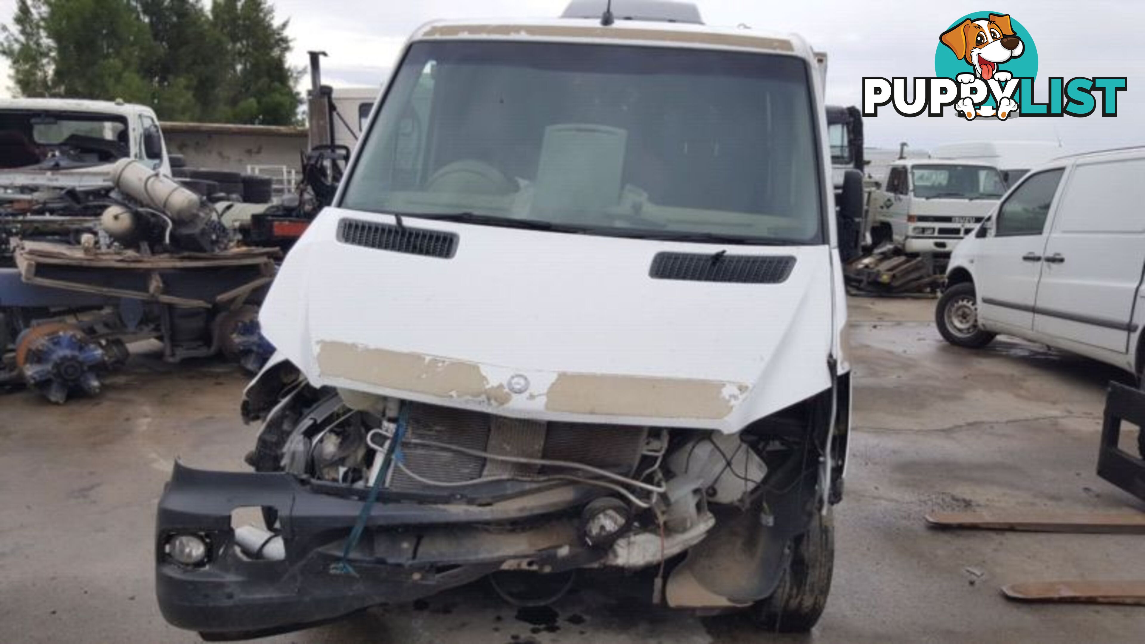 2014 Mercedes 2MB Ambulance Sprinter Wrecking