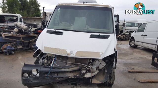 2014 Mercedes 2MB Ambulance Sprinter Wrecking