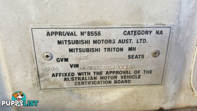 1990 MITSUBISHI TRITON STD MF C/CHAS