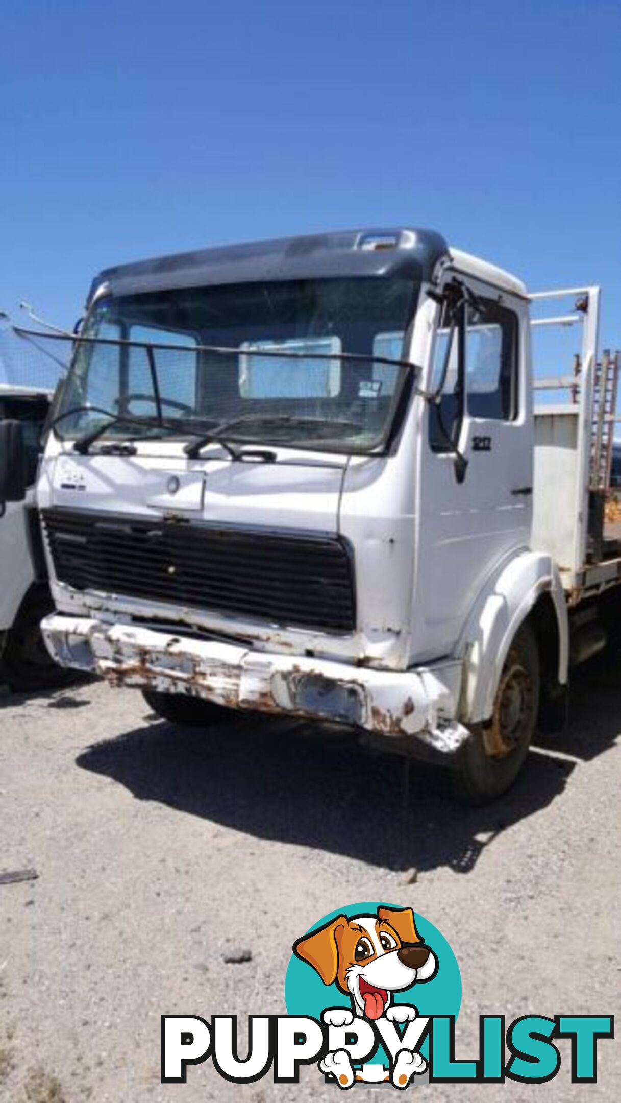 1983 Mercedes Benz 1217/48 Tray 6 CYL Turbo Diesel 2 AXLE