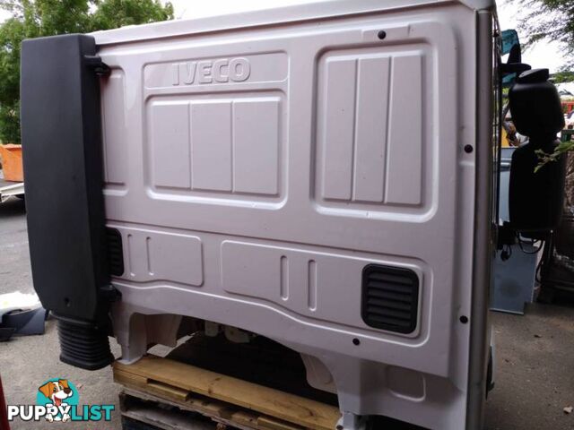 IVECO 160E28 E5 TRUCK CABIN AND INTERNAl PARTS ALL NEW AVAILABLE