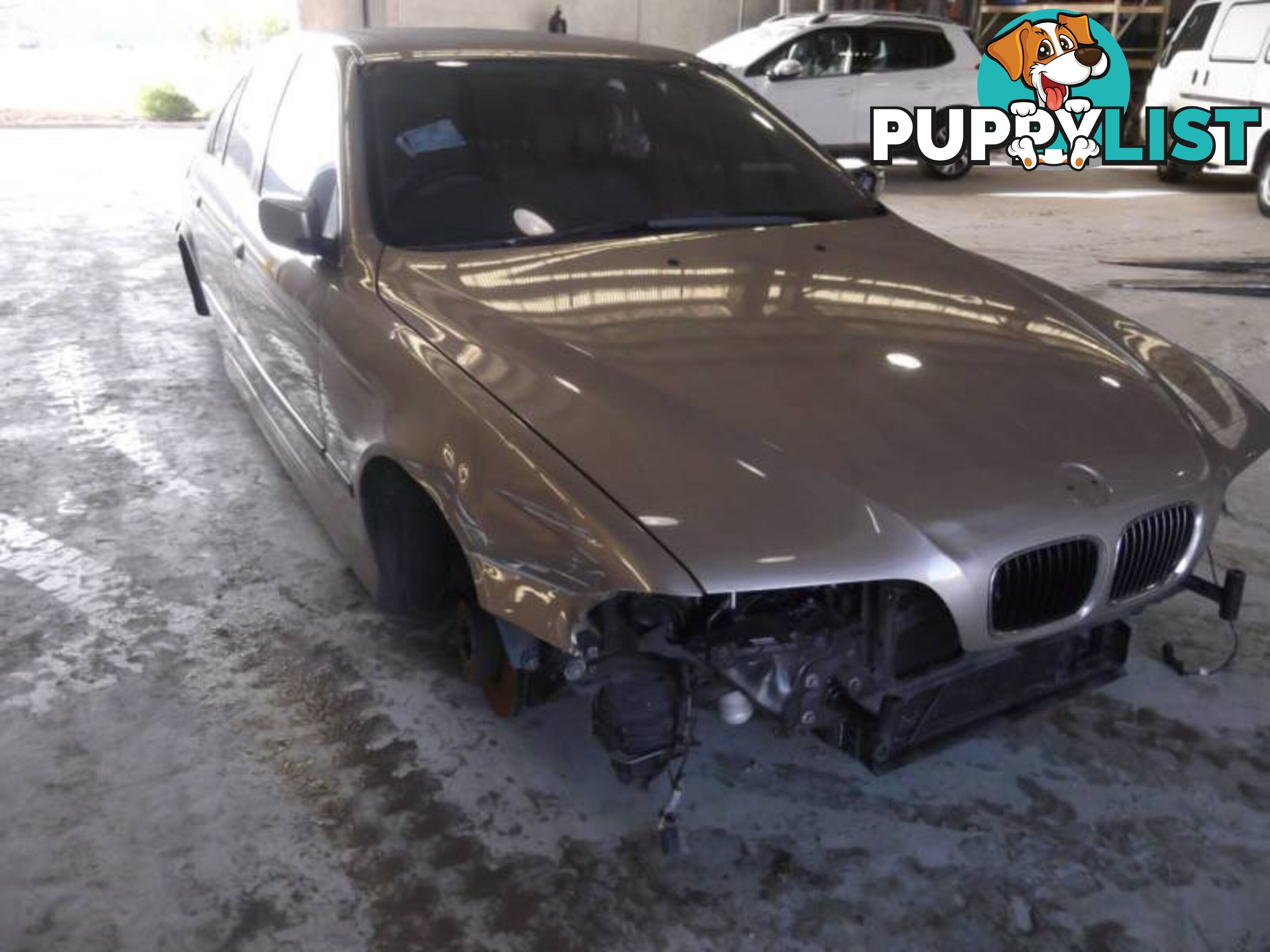 1999 BMW 5-Series Sedan Now Wrecking