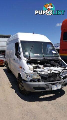 2004 Mercedes-Benz Sprinter 4cyl turbo diesel Wrecking Now