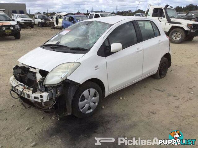 2005 TOYOTA YARIS YR NCP90R 5D HATCHBACK