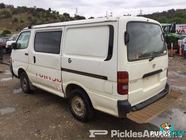 07/04, Toyota, Hiace, Van Wrecking Now